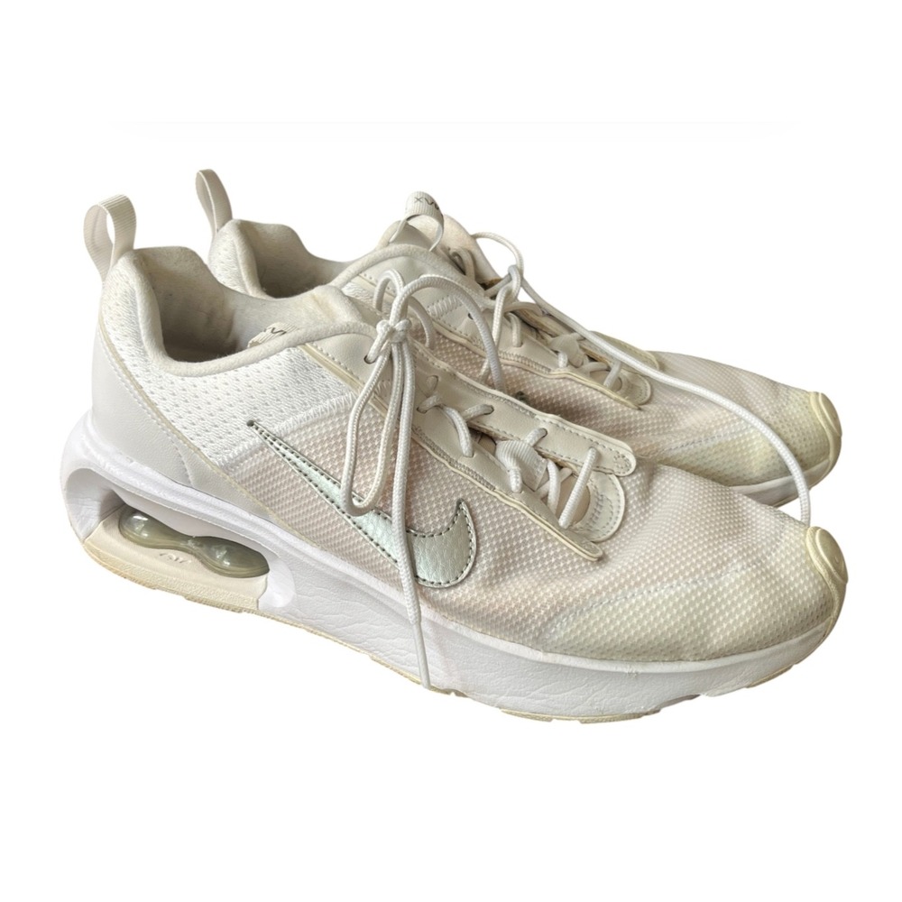 NIKE AIR MAX Interlock Lite Sneakers WHITE w/METALLIC SILVER Shoes Ladies US-10